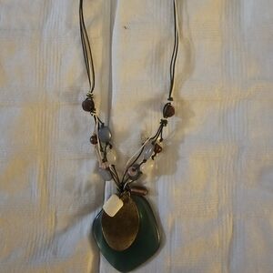 Chic Multicolor Pendant Necklace